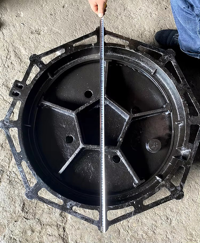 Heavy Duty Manhole Cover
